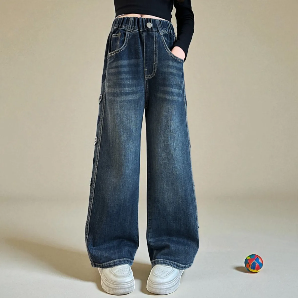 Girls Trousers Loose Children Clothes 6-13 Years Girls Jeans for Kids Cargo Pants Girls Wide Leg Pants Heart Embroidery Outfits
Girls Trousers Loose Children Clothes 6-13 Years Girls Jeans for Kids Cargo Pants Girls Wide Leg Pants Heart Embroidery Outfits