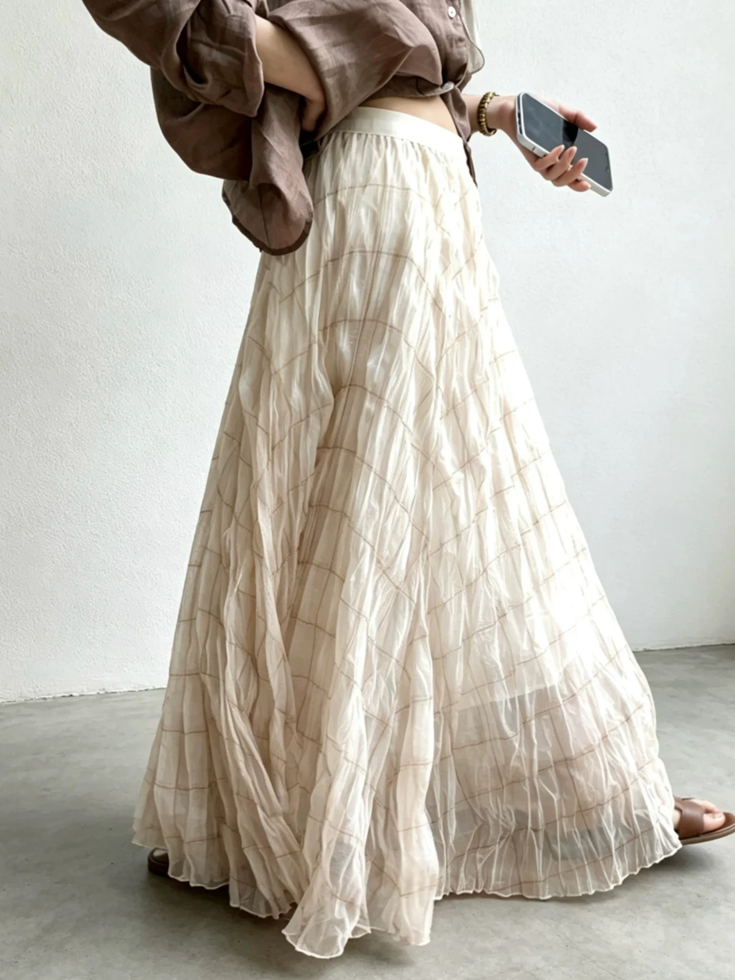 High Waist A-Line Midi Skirt Women's Summer New Style Texture Loose Slimming Half-length Skirts Holiday Style Pleated Skirts
High Waist A-Line Midi Skirt Women's Summer New Style Texture Loose Slimming Half-length Skirts Holiday Style Pleated Skirts