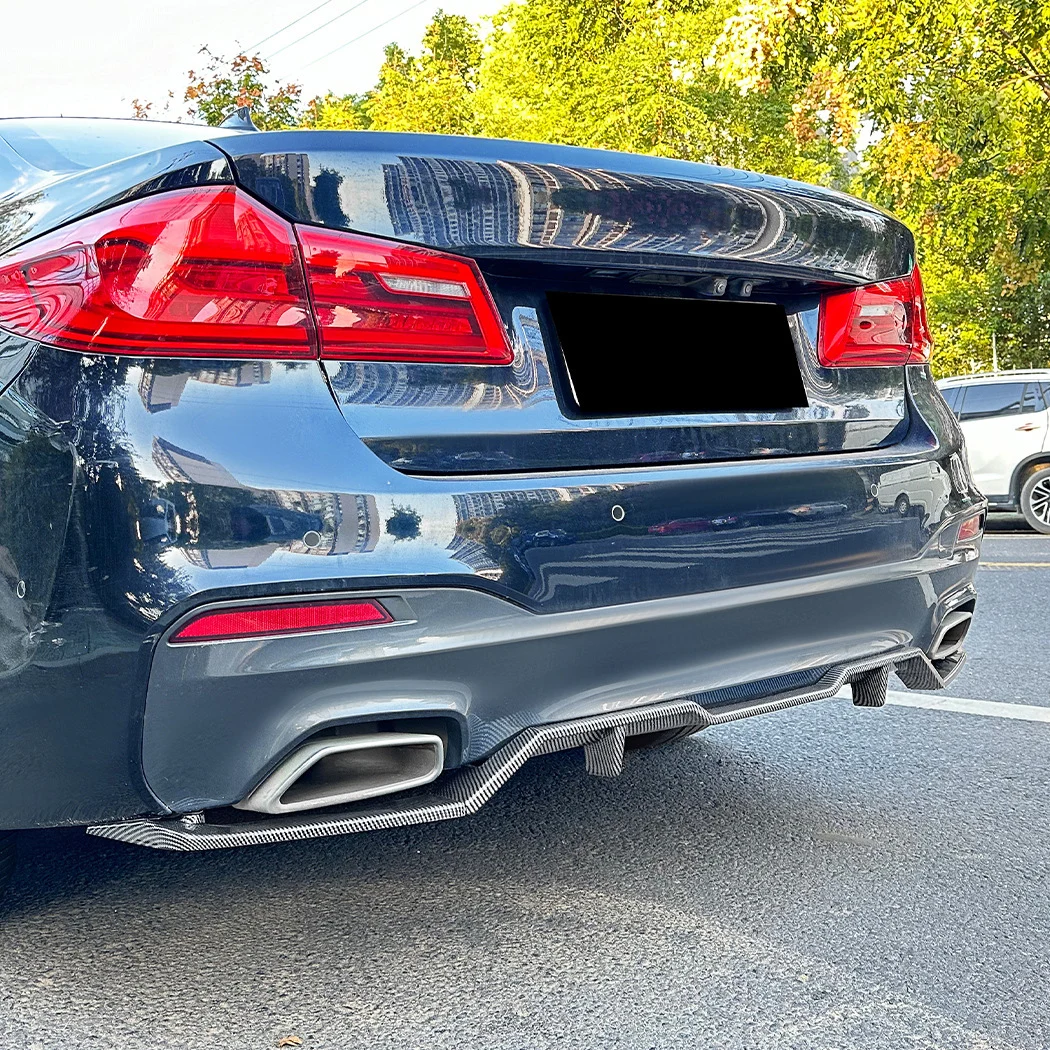 Rear Bumper Diffuser Lip Spoiler Splitter Protector For BMW 5 Series G30 M Sport 2018-2020 Car Decoration Guard Accessories
Rear Bumper Diffuser Lip Spoiler Splitter Protector For BMW 5 Series G30 M Sport 2018-2020 Car Decoration Guard Accessories
