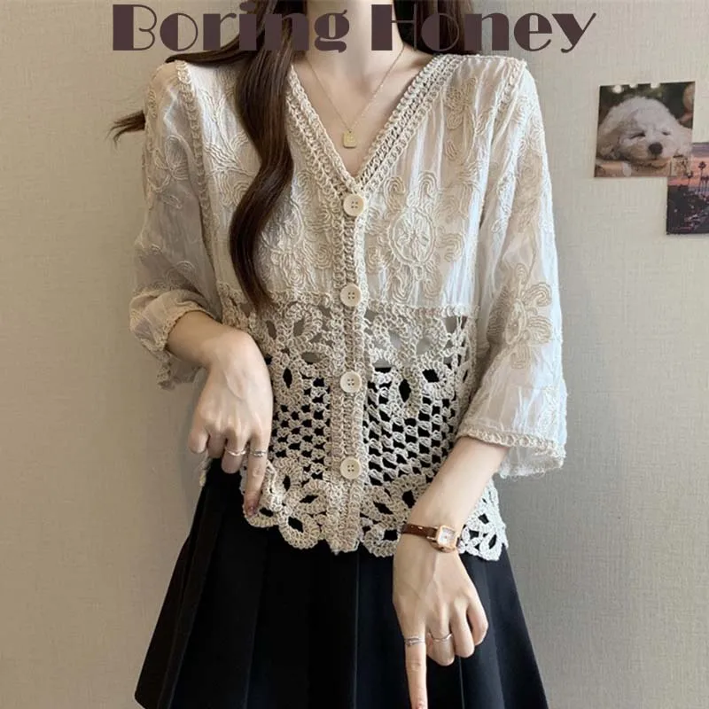 Boring Honey Early Autumn New Korean Version Crocheted V-Neck Chiffon Shirt Women Design Feels Sweet Versatile Loose Short Shirt
Boring Honey Early Autumn New Korean Version Crocheted V-Neck Chiffon Shirt Women Design Feels Sweet Versatile Loose Short Shirt