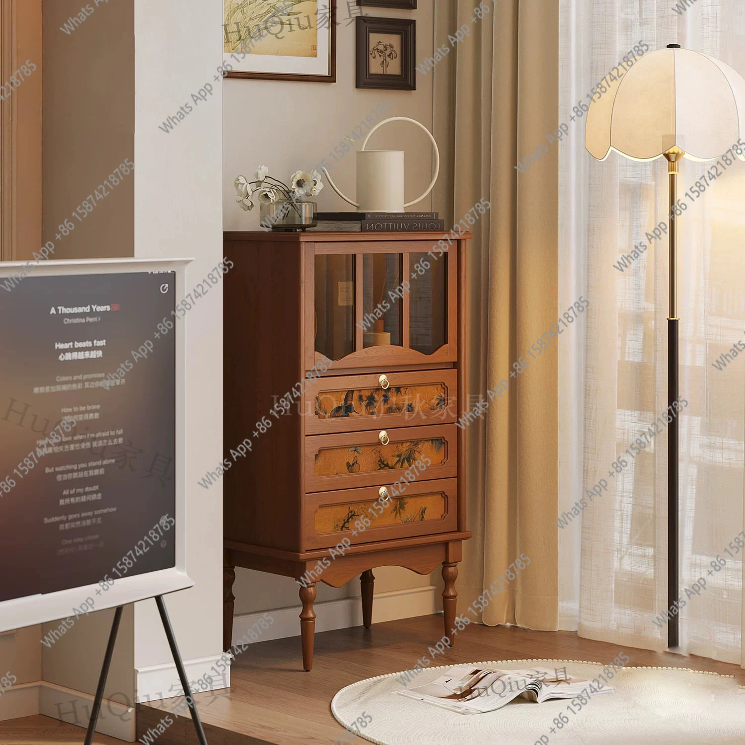 French retro upturned antique fragrant cloud yarn solid wood side cabinet next to living room TV cabinet
French retro upturned antique fragrant cloud yarn solid wood side cabinet next to living room TV cabinet