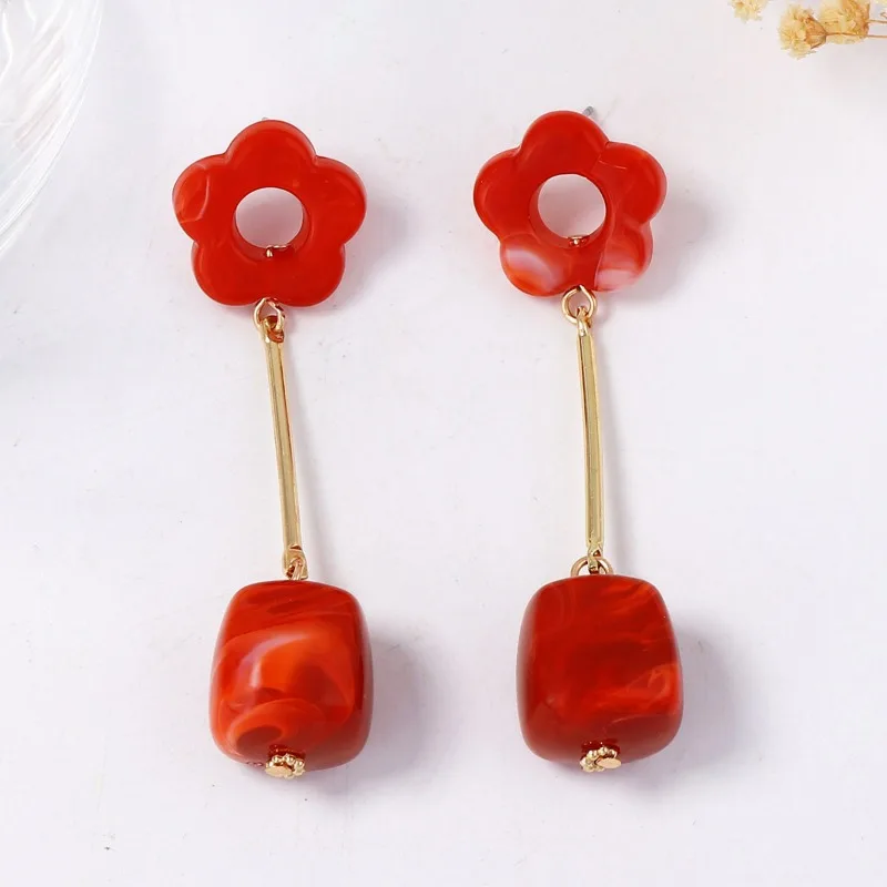 Retro literary style red flower long tassel earrings suspended in red agate, versatile accessories for daily/dating/commuting
Retro literary style red flower long tassel earrings suspended in red agate, versatile accessories for daily/dating/commuting