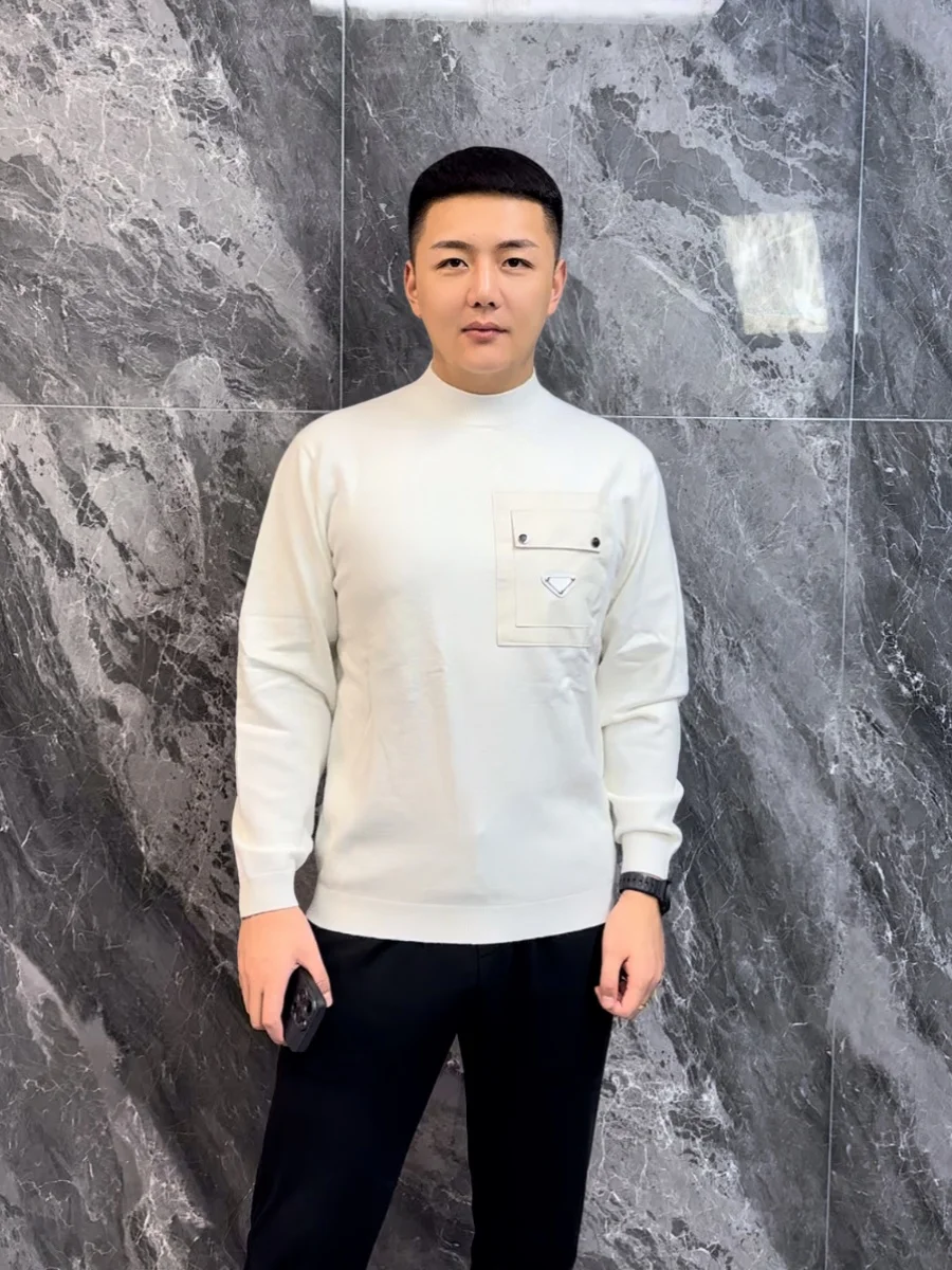 Мужской удобный облегающий вязаный свитер со средним высоким воротником, модный, универсальный, осенне-зимний, Новое поступление, роскошный, модный
Мужской удобный облегающий вязаный свитер со средним высоким воротником, модный, универсальный, осенне-зимний, Новое поступление, роскошный, модный