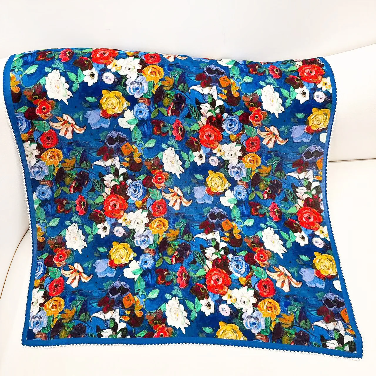 2026 Ladies scarf 100% silk square scarf for women spring summer vintage blue oil painting square scarf summer accessories
2026 Ladies scarf 100% silk square scarf for women spring summer vintage blue oil painting square scarf summer accessories