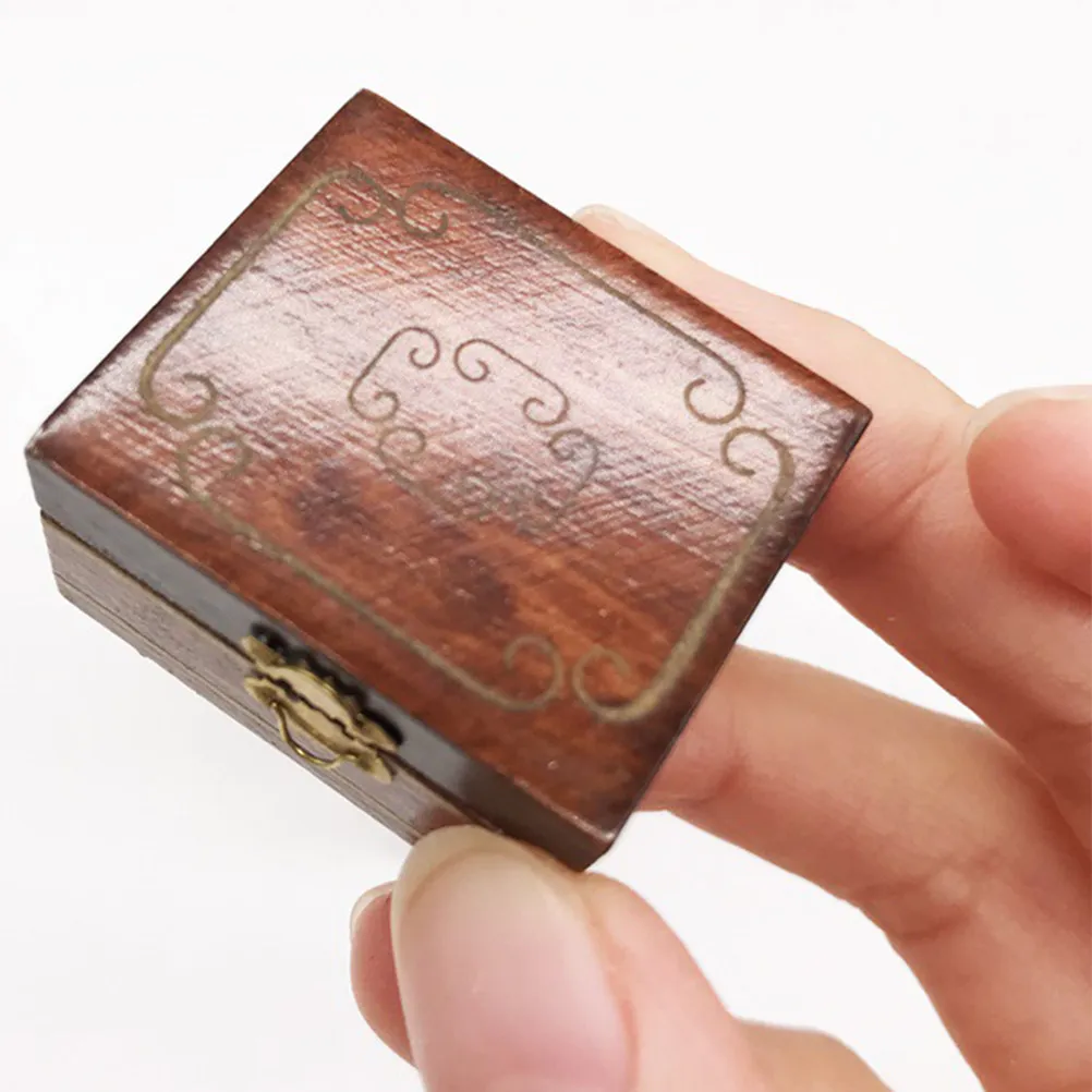 Mini Wooden Jewelry Box Solid Wood Compact Decorative Miniature House Scene Adornment Photo Prop Creative Craft Jewelry Storage
Mini Wooden Jewelry Box Solid Wood Compact Decorative Miniature House Scene Adornment Photo Prop Creative Craft Jewelry Storage