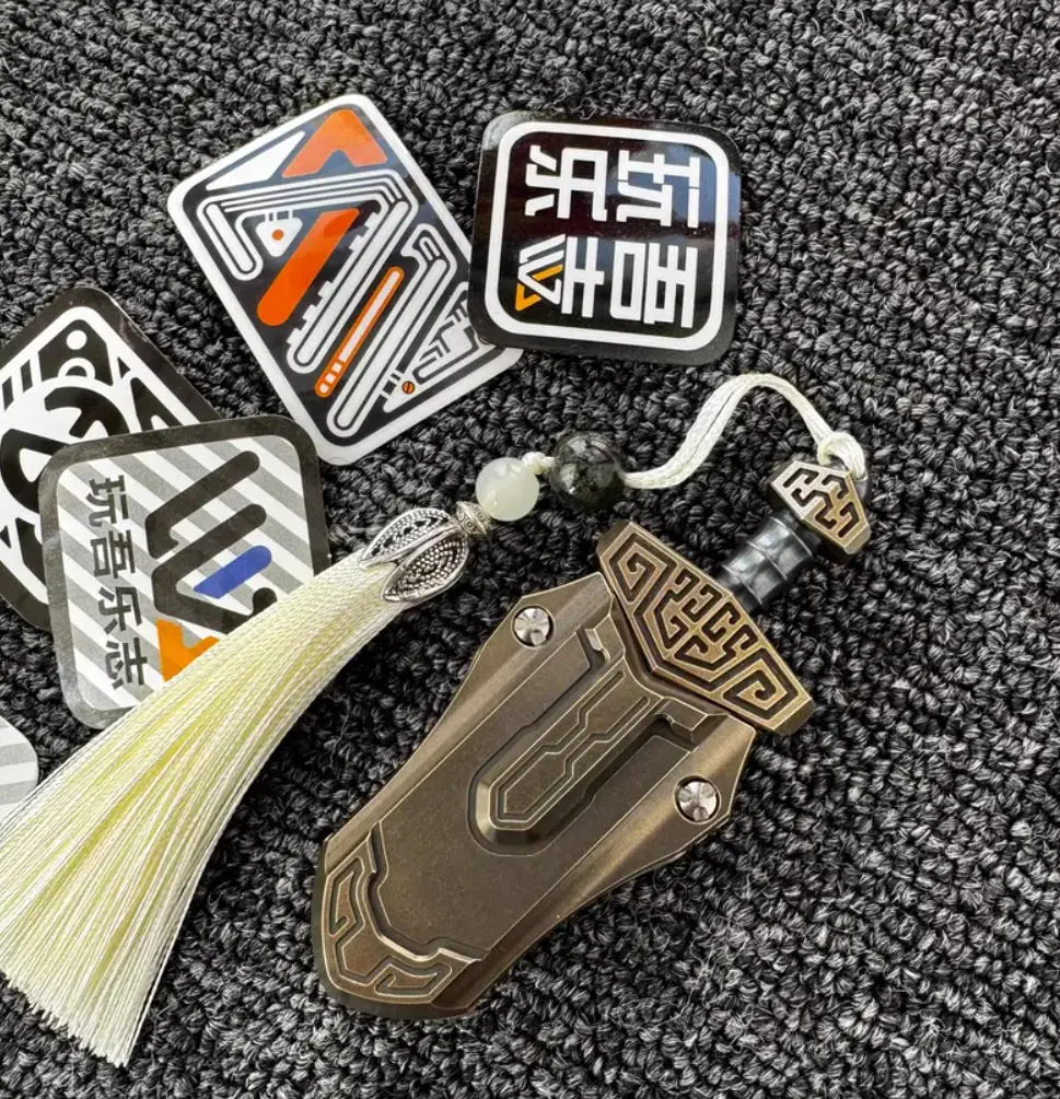 Used EDC Wanwu Bronze Tai A Sword fidget slider Decompression toys
Used EDC Wanwu Bronze Tai A Sword fidget slider Decompression toys