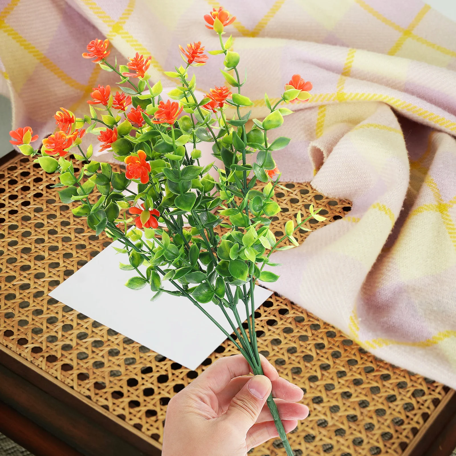 6 Pcs Artificial Eucalyptus Branches Realistic Plastic Leaves Home Decor Green Stems Decorative Eucalyptus Stems Stylish House
6 Pcs Artificial Eucalyptus Branches Realistic Plastic Leaves Home Decor Green Stems Decorative Eucalyptus Stems Stylish House