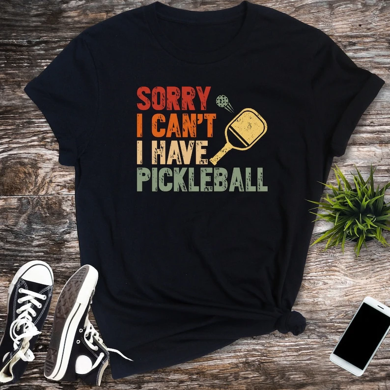 Извините, я не могу у меня есть Pickleball Ретро рубашки с пикл-мячом Графическая женская футболка Рубашка для папы Подарки для родителей Подарок для жены, мужа
Извините, я не могу у меня есть Pickleball Ретро рубашки с пикл-мячом Графическая женская футболка Рубашка для папы Подарки для родителей Подарок для жены, мужа
