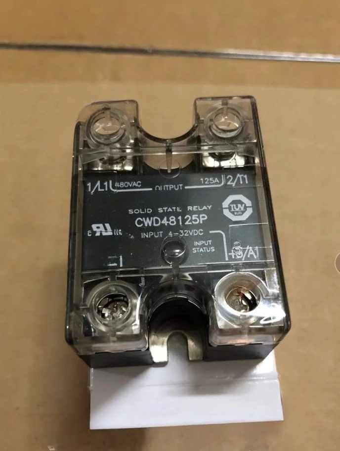 CWD48125P original imported copper clad technology DC single-phase solid state relay
CWD48125P original imported copper clad technology DC single-phase solid state relay