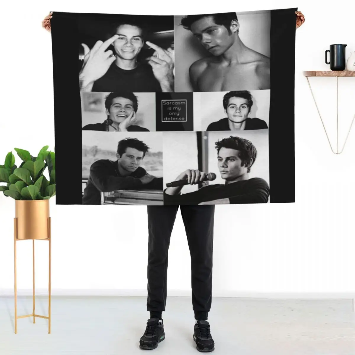 Dylan O'Brien Throw Blanket Soft Home Decor Blanket for Couch Bedroom
Dylan O'Brien Throw Blanket Soft Home Decor Blanket for Couch Bedroom