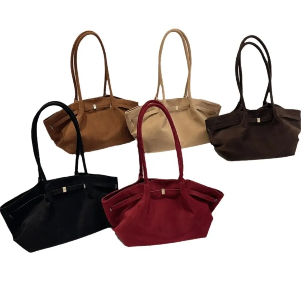 Women's Purse Matte Finish Underarm Bag Large Capacity Solid Color Shoulder Bag Suede Material Inner Pocket Handbag Work Travel
Women's Purse Matte Finish Underarm Bag Large Capacity Solid Color Shoulder Bag Suede Material Inner Pocket Handbag Work Travel