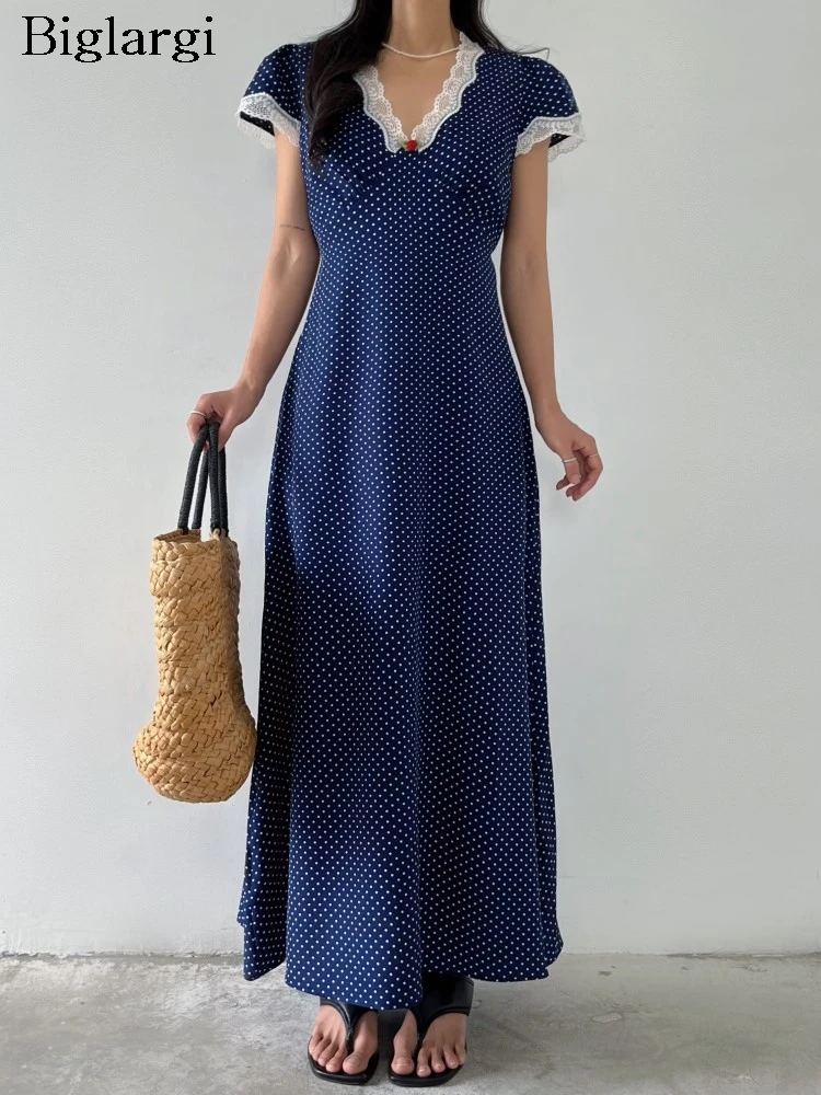 Summer Lace Patchwork V-Neck Dress Women Polka Dot Print Fashion Ladies Dresses Ruffle Korean Style Sweet Woman Dress
Summer Lace Patchwork V-Neck Dress Women Polka Dot Print Fashion Ladies Dresses Ruffle Korean Style Sweet Woman Dress