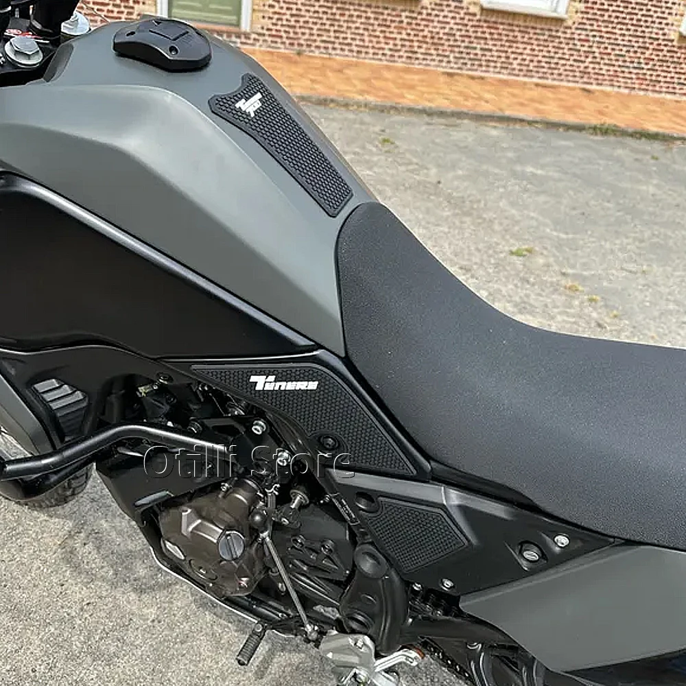 For YAMAHA T700 Tenere 700 XTZ700 2019-2024 Motorcycle Side Tank Pad Protector Sticker Decal Gas Knee Grip Tank Traction Pad
For YAMAHA T700 Tenere 700 XTZ700 2019-2024 Motorcycle Side Tank Pad Protector Sticker Decal Gas Knee Grip Tank Traction Pad