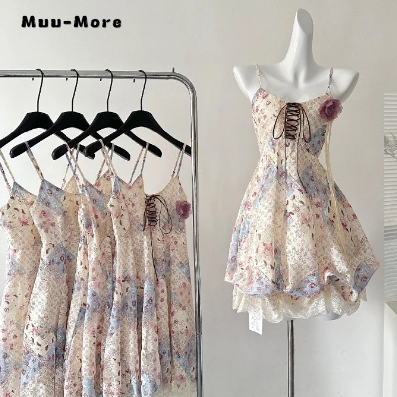 2025 Summer Women's Fairy Sleeveless Chiffon Floral Print Lace-up Elegant Dress Sweet Style Round Neck Spaghetti Strap Dresses
2025 Summer Women's Fairy Sleeveless Chiffon Floral Print Lace-up Elegant Dress Sweet Style Round Neck Spaghetti Strap Dresses