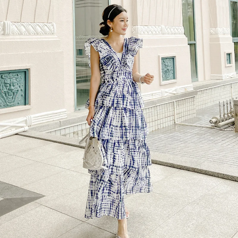 New Bohemian Print Tie-Dye Bronzing Golden Layered Cake Dress Female Ruffled Cuff V Neck Backless Lace Up Maxi Party Vestidos
New Bohemian Print Tie-Dye Bronzing Golden Layered Cake Dress Female Ruffled Cuff V Neck Backless Lace Up Maxi Party Vestidos