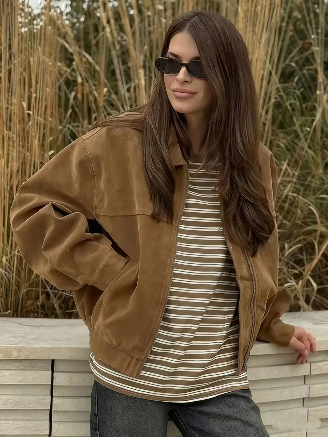 Retro Suede Jaet Zipper Loose Fit Ele Feel New Sle Women's Long Sve Coat Pure Color Faion Autumn Wear
Retro Suede Jaet Zipper Loose Fit Ele Feel New Sle Women's Long Sve Coat Pure Color Faion Autumn Wear