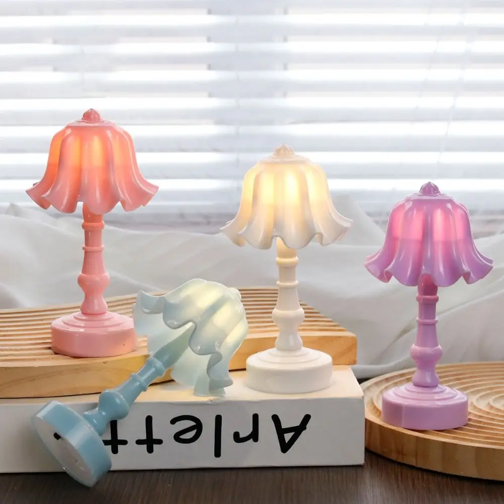 New Creative Table Lamp Retro Warm Light Bedroom Desk Lamp Desktop Ornaments Atmosphere Light Flower Shape Night Light
New Creative Table Lamp Retro Warm Light Bedroom Desk Lamp Desktop Ornaments Atmosphere Light Flower Shape Night Light