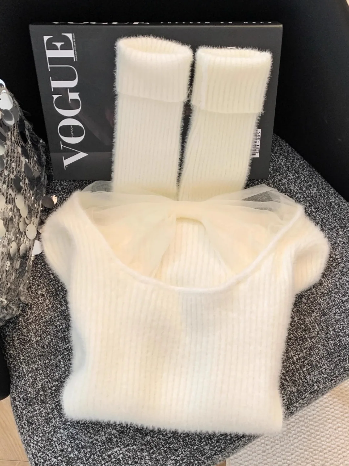 Soft Mink Fur Knit Sweater Base Shirt Women's Winter Inner Wear Slim Fit Korean Style Commute Pure Color round Neck Long Sleeve
Soft Mink Fur Knit Sweater Base Shirt Women's Winter Inner Wear Slim Fit Korean Style Commute Pure Color round Neck Long Sleeve