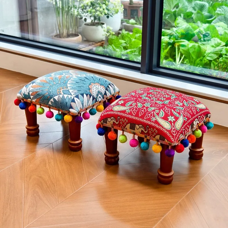 Solid wood small bench, shoe change sofa stool
Solid wood small bench, shoe change sofa stool