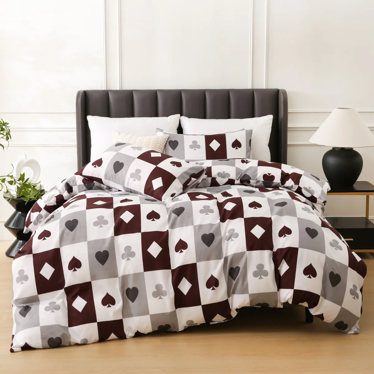 Colorful Checkered Geometric Duvet Cover Set Queen Soft Plaid Bedding Set Playing Cards Print Comforter Cover Farmhouse Decor
Colorful Checkered Geometric Duvet Cover Set Queen Soft Plaid Bedding Set Playing Cards Print Comforter Cover Farmhouse Decor