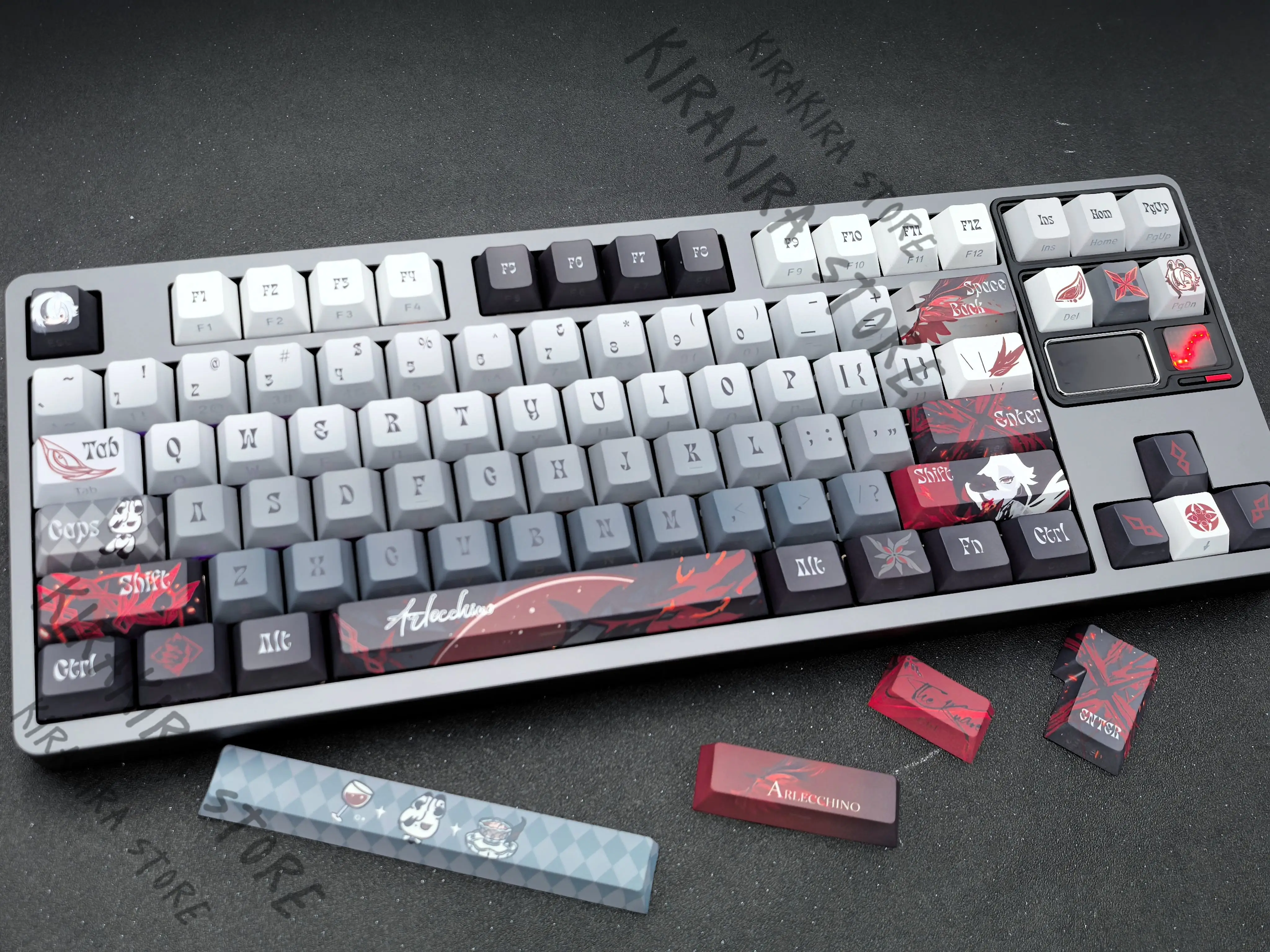 Arlecchino Genshin Impact Anime Mechanical Keyboard Cap Side Engraving Character Light Transmission Keycap Cosplay Accessories
Arlecchino Genshin Impact Anime Mechanical Keyboard Cap Side Engraving Character Light Transmission Keycap Cosplay Accessories