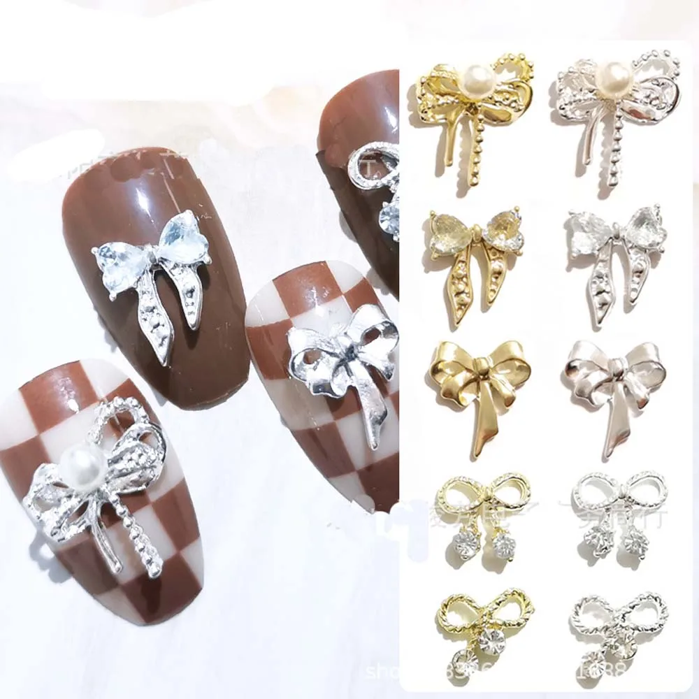 10pcs Diamond Pearl Ribbon Nail Art Charm 3D Gold/Silver Alloy Metal Ribbon Bows Nail Decor Parts DIY Kawaii Luxury Nail Parts
10pcs Diamond Pearl Ribbon Nail Art Charm 3D Gold/Silver Alloy Metal Ribbon Bows Nail Decor Parts DIY Kawaii Luxury Nail Parts