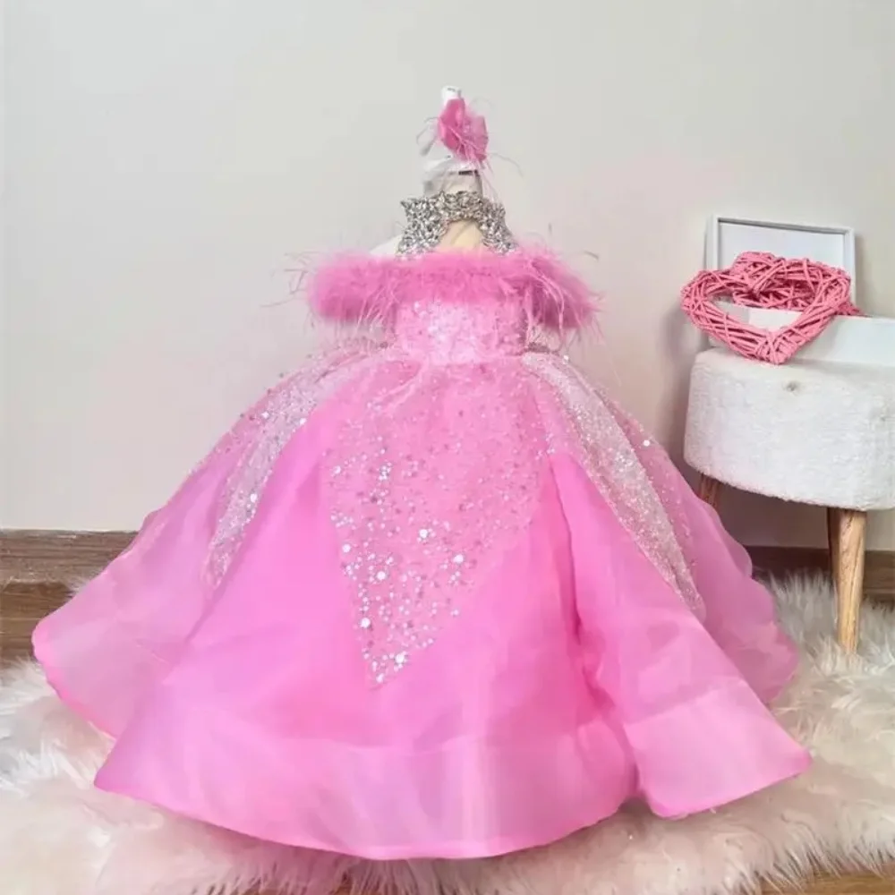 Customized Pink Feather Girls Birthday Party Dresses High Neck A-Line Princess Flower Girl Dresses Kids Pageant Gowns for Photo 
Customized Pink Feather Girls Birthday Party Dresses High Neck A-Line Princess Flower Girl Dresses Kids Pageant Gowns for Photo