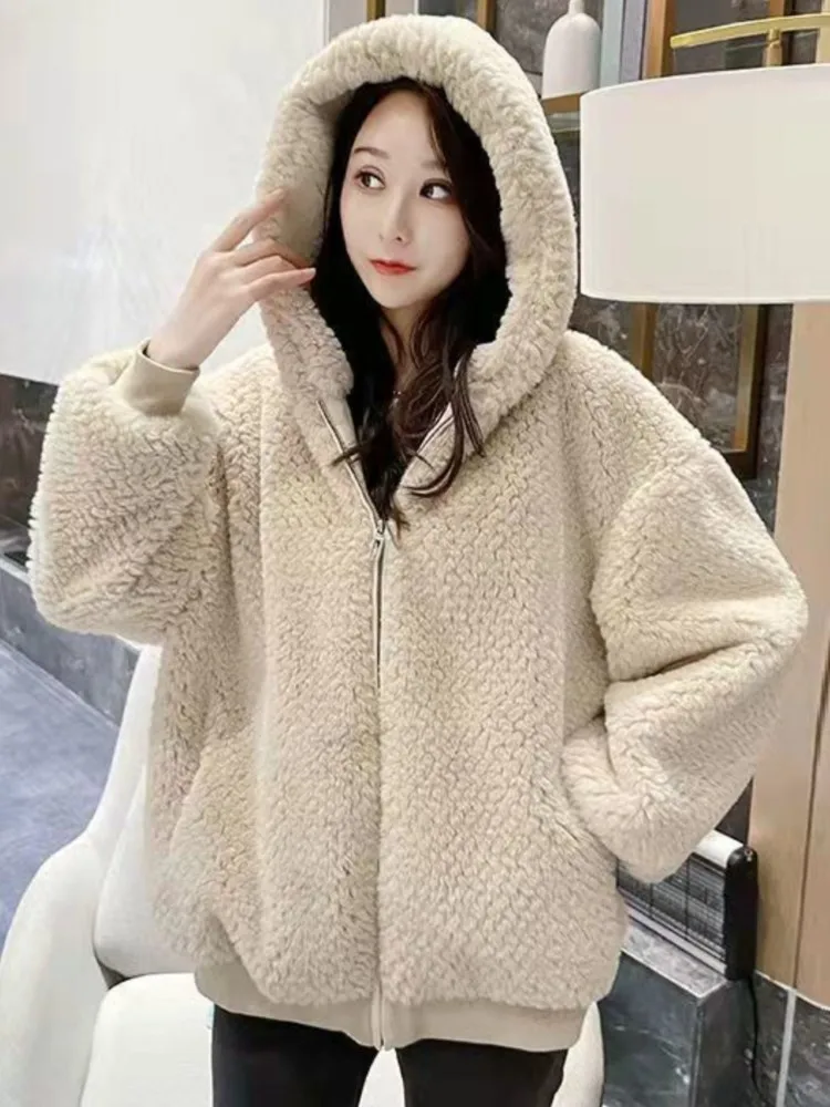 Autumn Furry Hooded Faux Fur Coats Jackets Women Fluffy Top Coat Hooded Straight Short Winter Fur Jacket Fashion Streetwear New
Autumn Furry Hooded Faux Fur Coats Jackets Women Fluffy Top Coat Hooded Straight Short Winter Fur Jacket Fashion Streetwear New