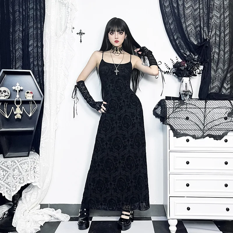 CF23686Autumn New Slim-Fit Hip Skirt Dark Style Sexy and Personalized Cross Flocking Sling Dress
CF23686Autumn New Slim-Fit Hip Skirt Dark Style Sexy and Personalized Cross Flocking Sling Dress