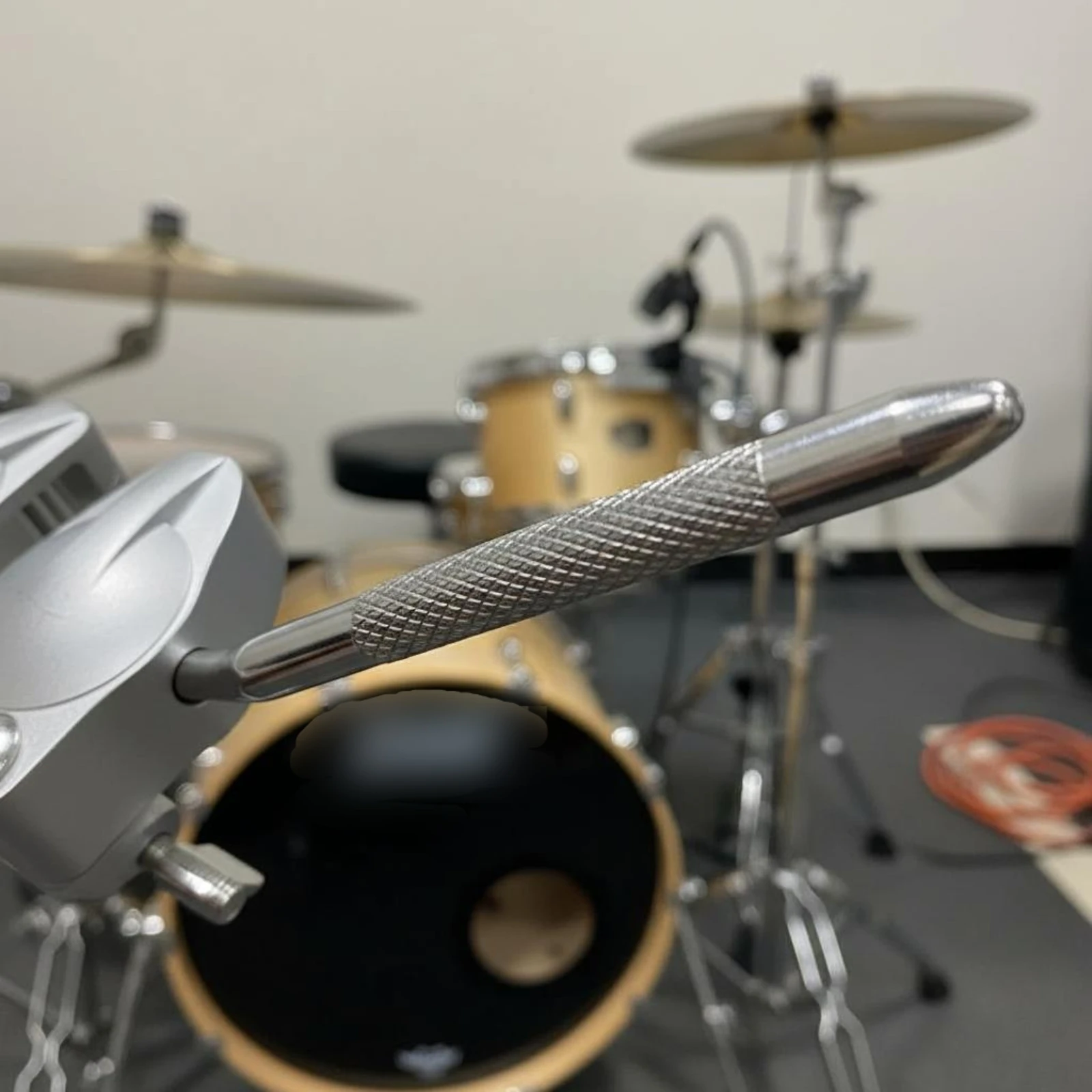 Drum Mounting Clamp Silver Finish Adjustable Drum Mounting Bracket Music Hardware Threaded Tightening Points
Drum Mounting Clamp Silver Finish Adjustable Drum Mounting Bracket Music Hardware Threaded Tightening Points