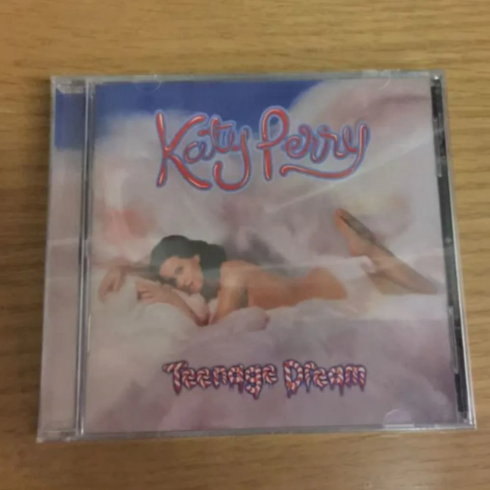 Кэти Перри Teenage Dream The Complete CD | Поп-альбом Кэти Перри | Teenage Dream Full Version Audio Disc
Кэти Перри Teenage Dream The Complete CD | Поп-альбом Кэти Перри | Teenage Dream Full Version Audio Disc
