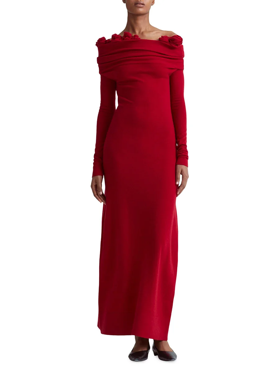 Elegant Women's Red Off Shoulder Long Sleeve Maxi Dress with Rose Decoration Ideal for Party Fashionable Stylish Choice
Elegant Women's Red Off Shoulder Long Sleeve Maxi Dress with Rose Decoration Ideal for Party Fashionable Stylish Choice