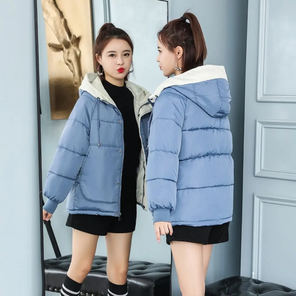 Новая женская зимняя короткая куртка с капюшоном в корейском стиле, пальто на хлопковой подкладке, маленький пуховик, альтернативная мода
Новая женская зимняя короткая куртка с капюшоном в корейском стиле, пальто на хлопковой подкладке, маленький пуховик, альтернативная мода