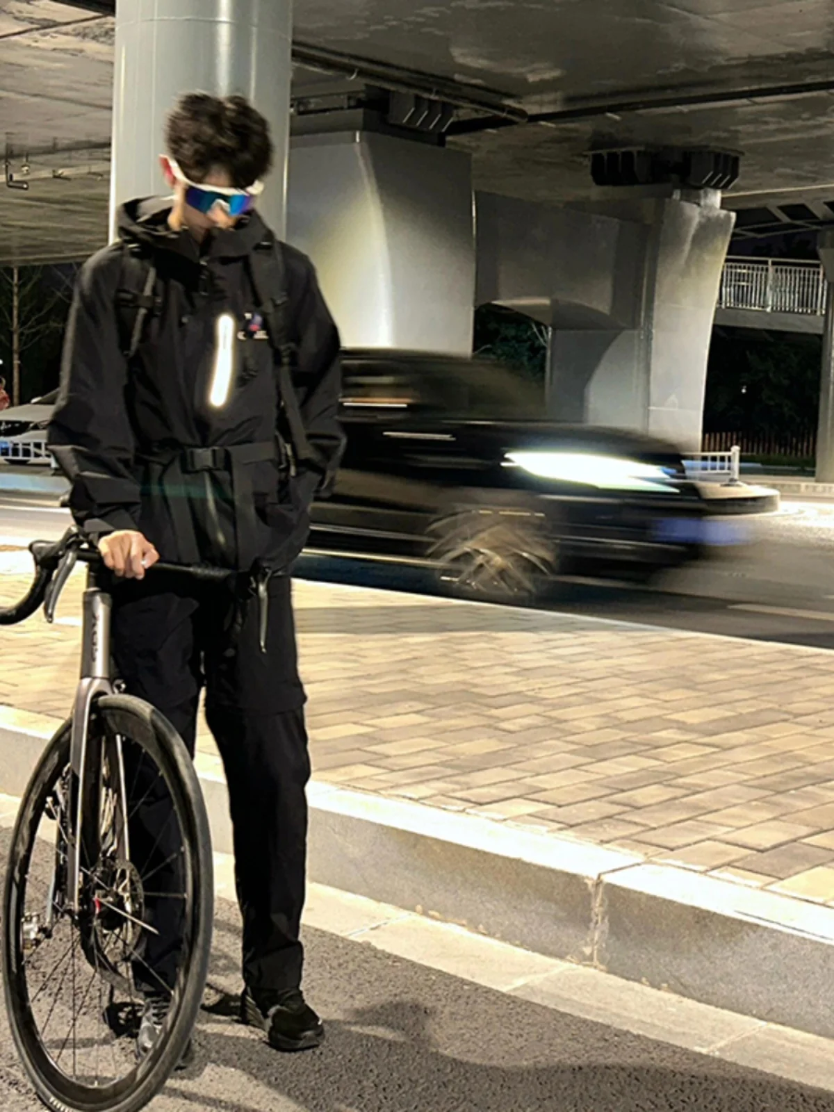 American Sle Thin Outdoor Jaet for Men Summer Waterproof Windproof Bicycle Riding Coat with Hood Regular Fit Long Sve
American Sle Thin Outdoor Jaet for Men Summer Waterproof Windproof Bicycle Riding Coat with Hood Regular Fit Long Sve