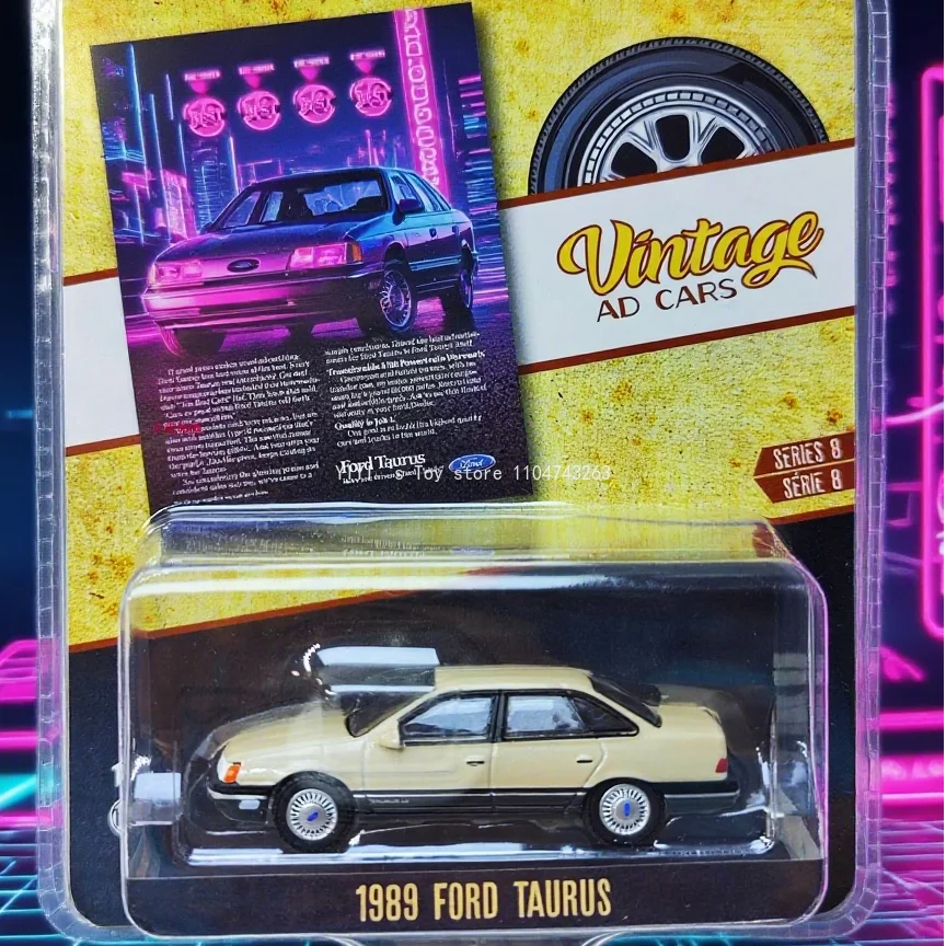 Green Light 1:64 Retro Advertisement Car 1989 Ford Taurus Alloy Car Model High-end Decorative Item, Car Children's Toy 27
Green Light 1:64 Retro Advertisement Car 1989 Ford Taurus Alloy Car Model High-end Decorative Item, Car Children's Toy 27