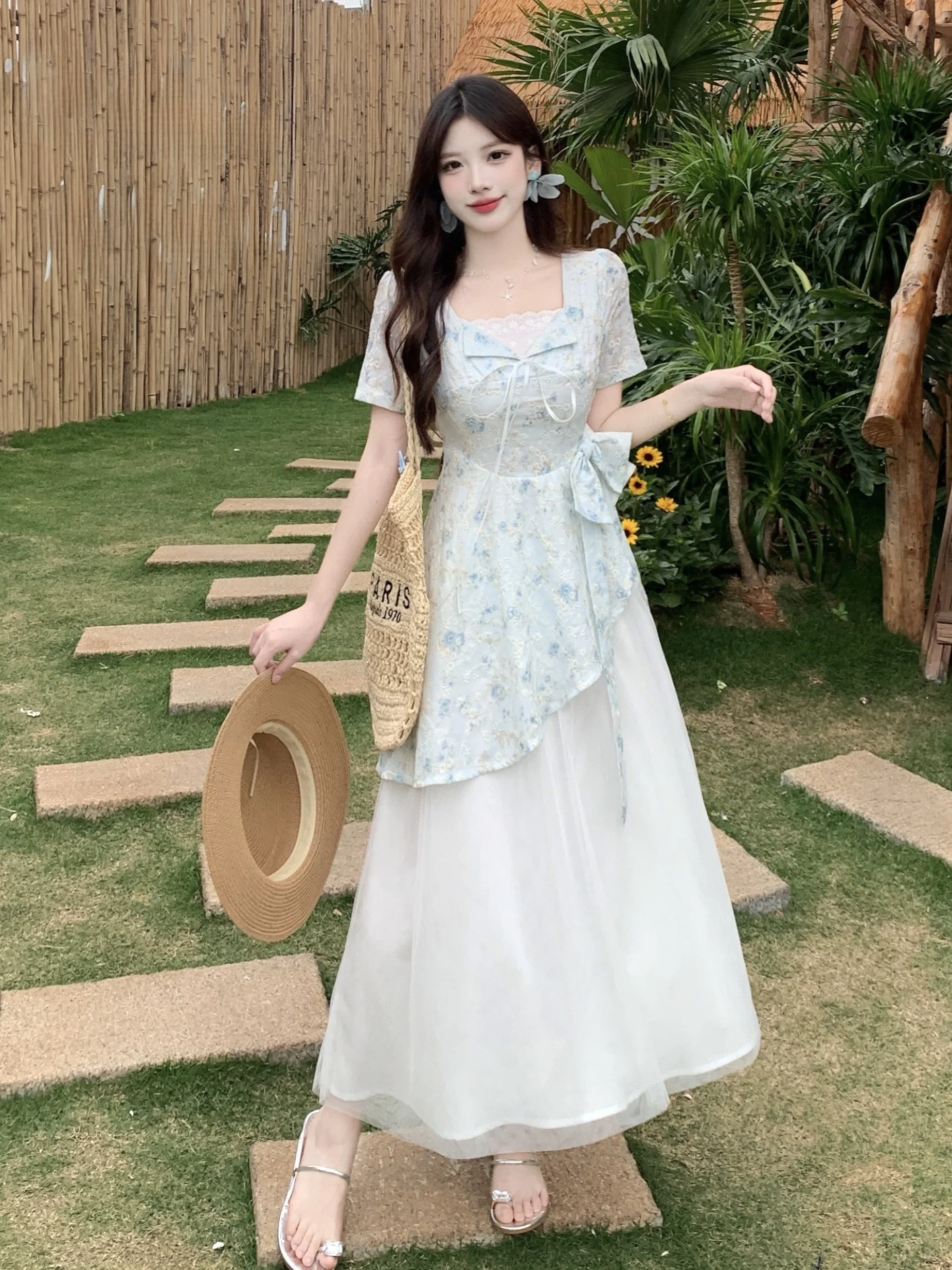 Sweet Large Size Women's Dress with Knot Floral Print Short Sleeve Square Collar Lace Splicing A-Line Skirt
Sweet Large Size Women's Dress with Knot Floral Print Short Sleeve Square Collar Lace Splicing A-Line Skirt