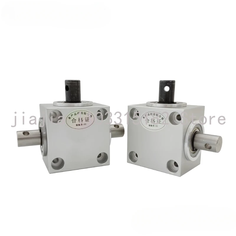 Horizontal right angle steering gear 90 degree commutator side installation model 1520W-LZXQ-15
Horizontal right angle steering gear 90 degree commutator side installation model 1520W-LZXQ-15