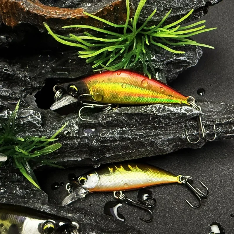 Wobblers Fishing Lures 16 Colours 45mm 2 Quality Treble Hooks Artificial Plastic Hard Bait Mini Spinnerbait Sinker Minnow Bait
Wobblers Fishing Lures 16 Colours 45mm 2 Quality Treble Hooks Artificial Plastic Hard Bait Mini Spinnerbait Sinker Minnow Bait