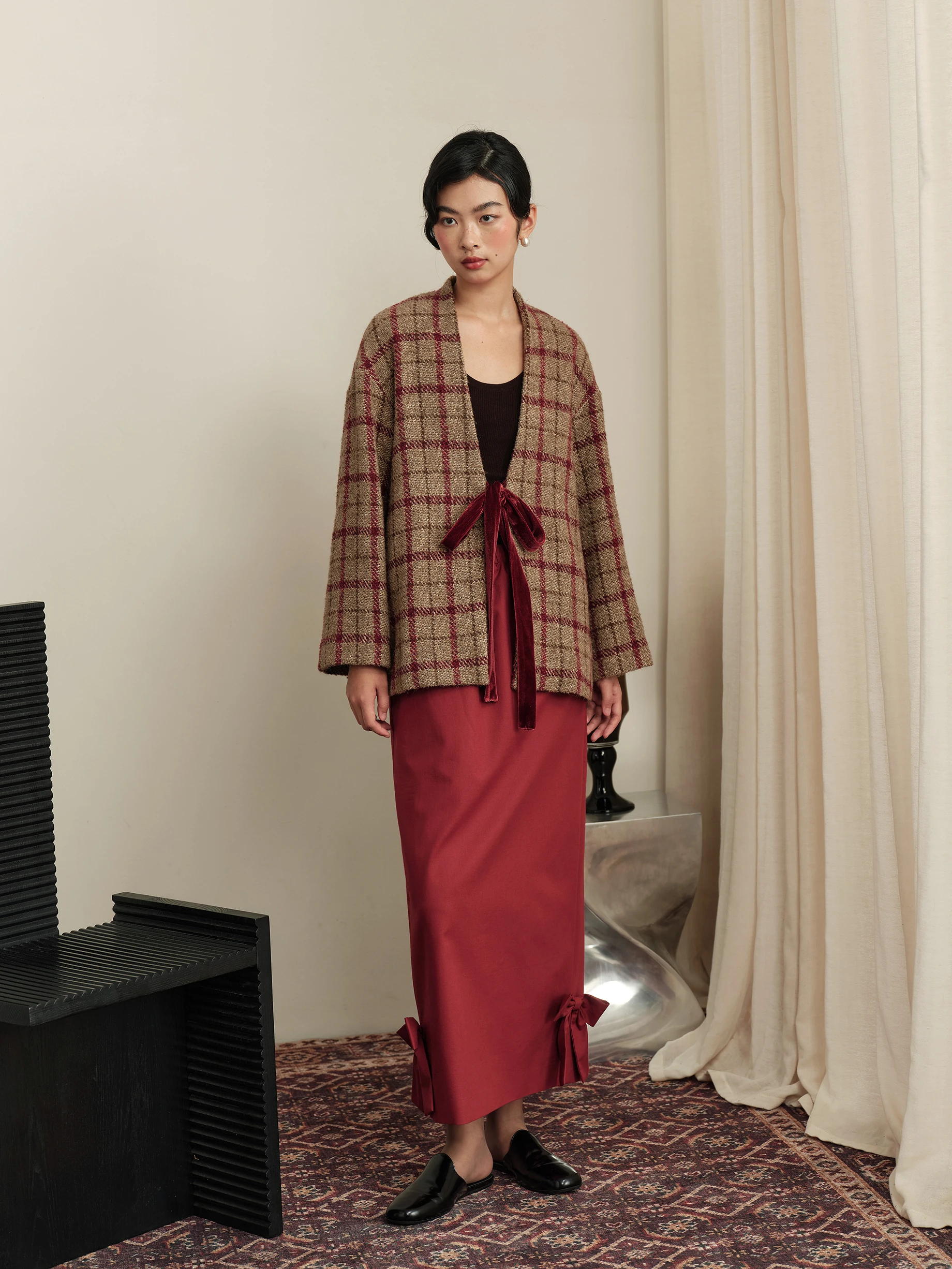 YUANYE Garden Wild New Chinese Sle Plaid Open Cardigan Women's Design Sense Belted Retro Top Autumn Winter Long Sve
YUANYE Garden Wild New Chinese Sle Plaid Open Cardigan Women's Design Sense Belted Retro Top Autumn Winter Long Sve