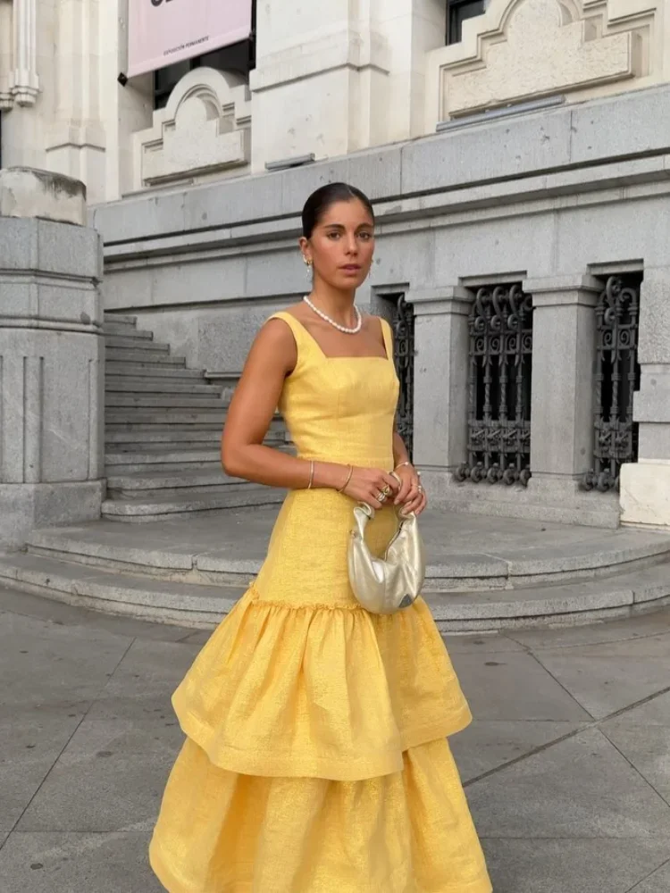 Elegant Ruffle Layer Linen Long Dress Women Chic Square Neck Sleeveless High Waist Robes 2024 Summer New Lady Evening Dresses
Elegant Ruffle Layer Linen Long Dress Women Chic Square Neck Sleeveless High Waist Robes 2024 Summer New Lady Evening Dresses