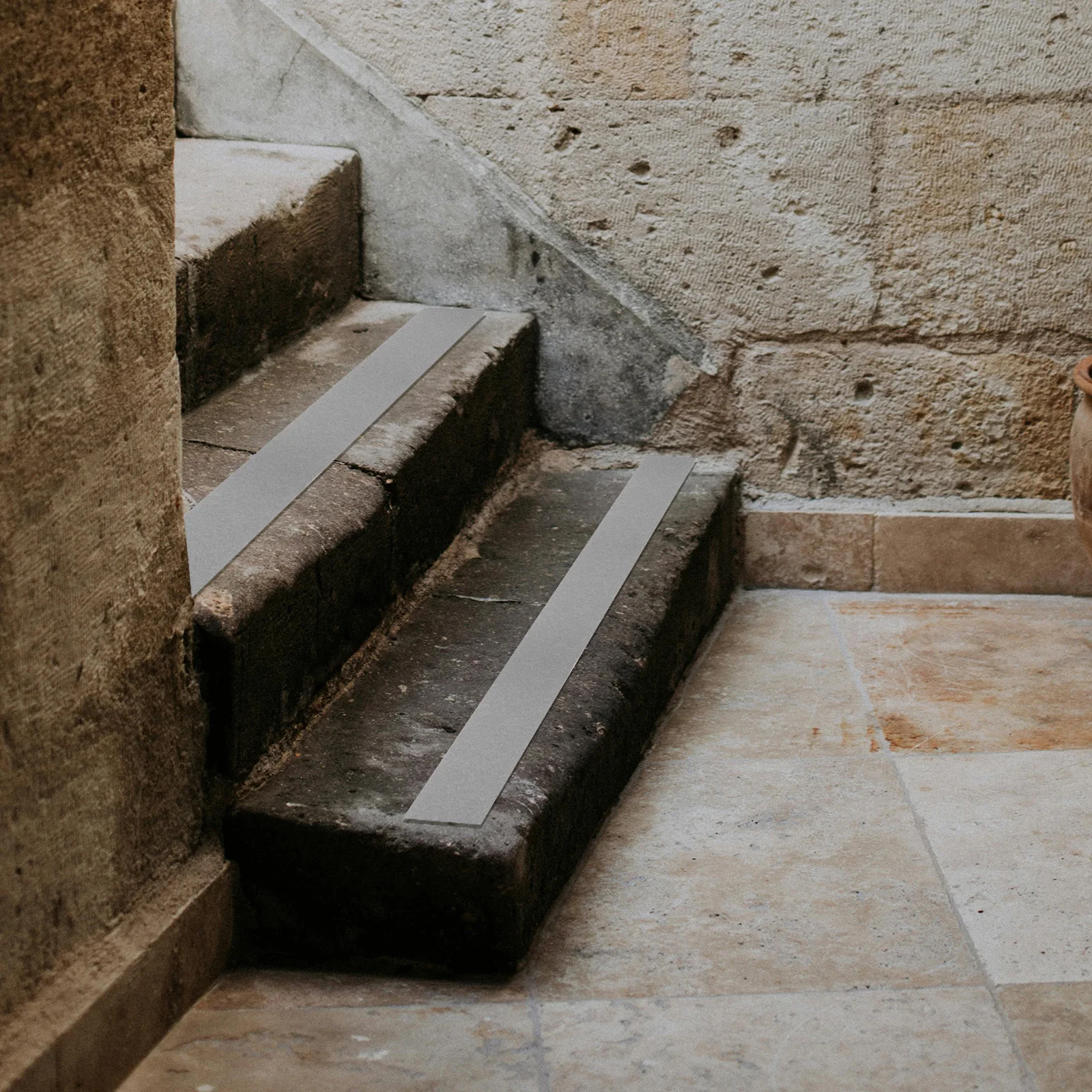 1 Roll Non Skid Anti Slip Tape Frosted Surface for Stairs Steps Safety Grip Tape Outdoor Indoor Floor Traction Strip
1 Roll Non Skid Anti Slip Tape Frosted Surface for Stairs Steps Safety Grip Tape Outdoor Indoor Floor Traction Strip