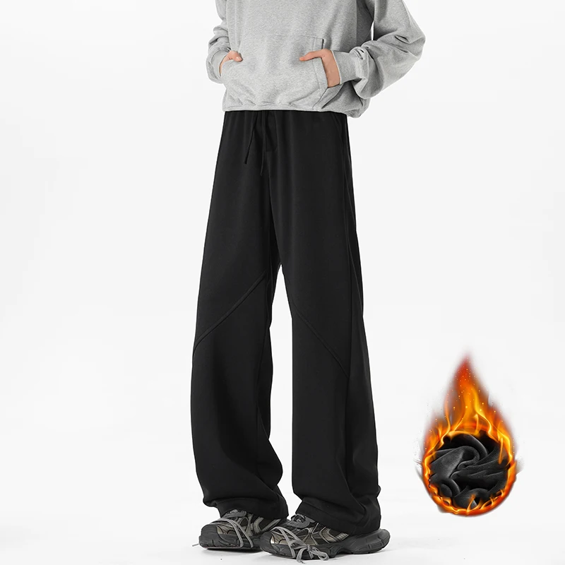 2025 Winter Thick Warm Sweatpants Men Fleece Liner Drawstring Straight Loose Track Pants Male Casual Fleece Thermal Trousers
2025 Winter Thick Warm Sweatpants Men Fleece Liner Drawstring Straight Loose Track Pants Male Casual Fleece Thermal Trousers