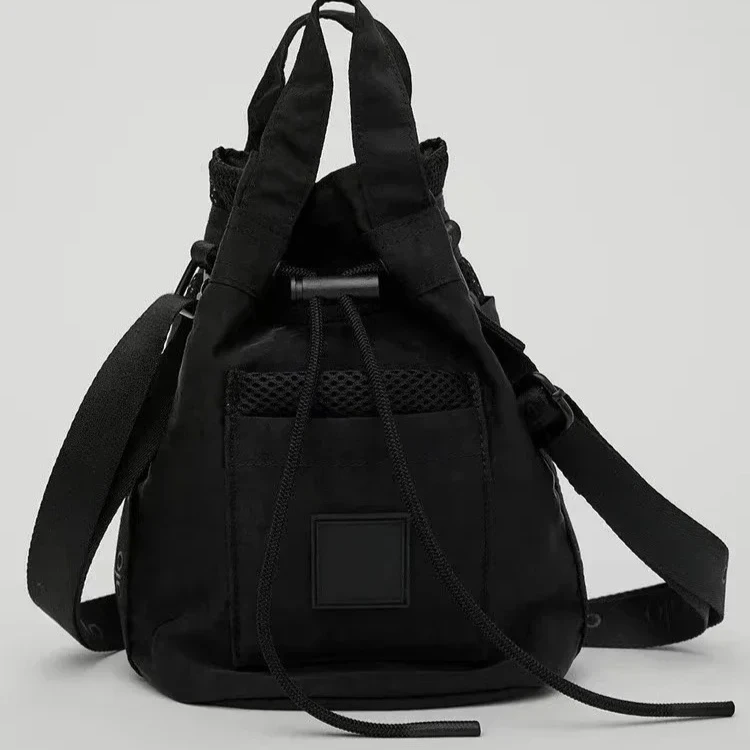 AL Yoga CROSS BODY BUCKET BAG Портативная сумка для мобильного телефона Сумка для покупок Косметичка Женская уличная сумка для тренировок Спортивный тренажерный зал
AL Yoga CROSS BODY BUCKET BAG Портативная сумка для мобильного телефона Сумка для покупок Косметичка Женская уличная сумка для тренировок Спортивный тренажерный зал