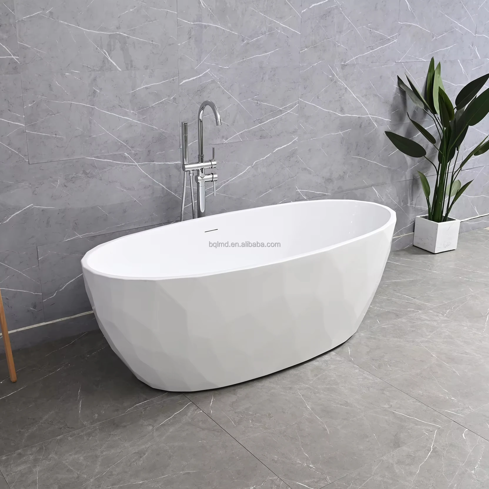 Высококачественная отдельно стоящая овальная ванна с массажными форсунками — комбинированная гидромассажная ванна и душевая кабина для ремонта отеля/ванной комнаты 
Высококачественная отдельно стоящая овальная ванна с массажными форсунками — комбинированная гидромассажная ванна и душевая кабина для ремонта отеля/ванной комнаты