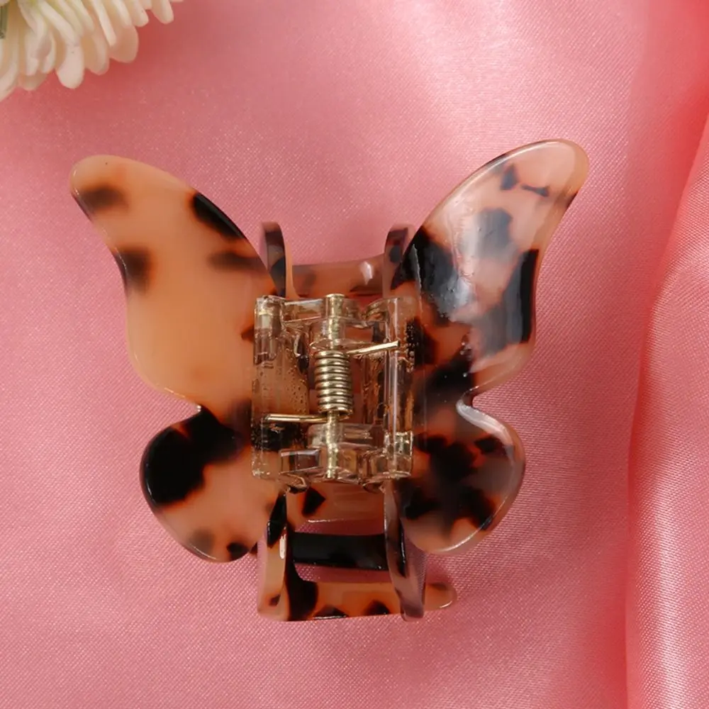 New Colorful Butterfly Hair Claw Clip Acetate Headwear Hair Clip Hair Accessories Ponytail Hairpin for Women
New Colorful Butterfly Hair Claw Clip Acetate Headwear Hair Clip Hair Accessories Ponytail Hairpin for Women