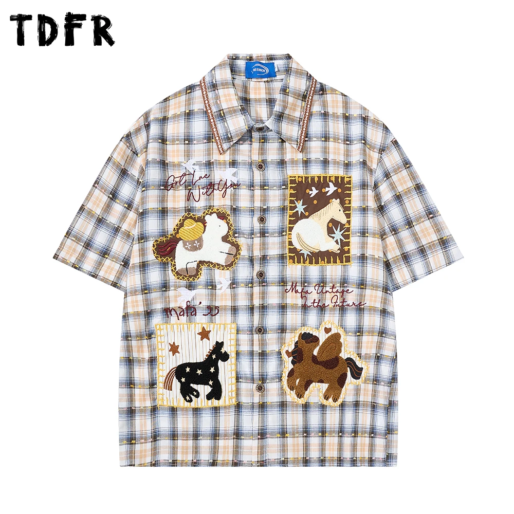 Cartoon Embroidery Plaid Short Sleeve Shirts Mens Raw Edge Summer Retro Casual Loose Lapel Single Breasted Half-Sleeve Shirts
Cartoon Embroidery Plaid Short Sleeve Shirts Mens Raw Edge Summer Retro Casual Loose Lapel Single Breasted Half-Sleeve Shirts