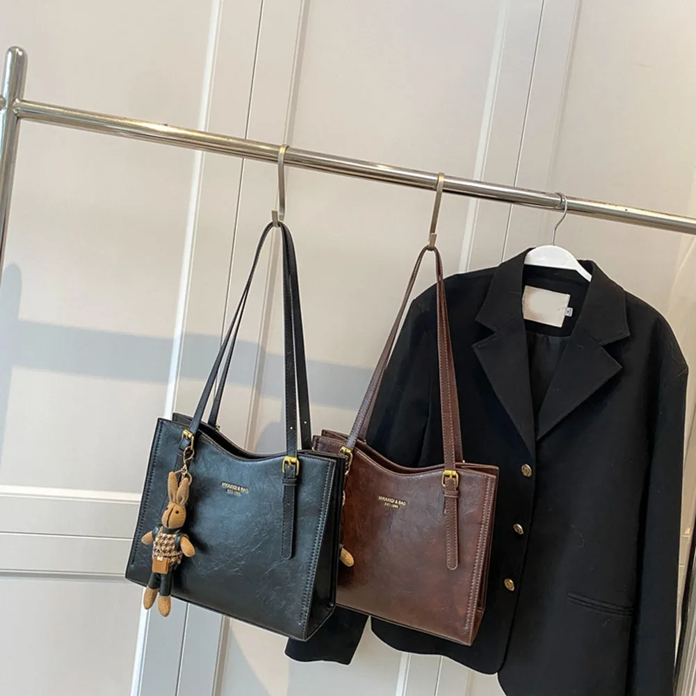 Women Vintage Shoulder Bag with Pendant Retro Tote Handbag PU Leather Fashion Shoulder Bag Ladies Travel Handbag
Women Vintage Shoulder Bag with Pendant Retro Tote Handbag PU Leather Fashion Shoulder Bag Ladies Travel Handbag