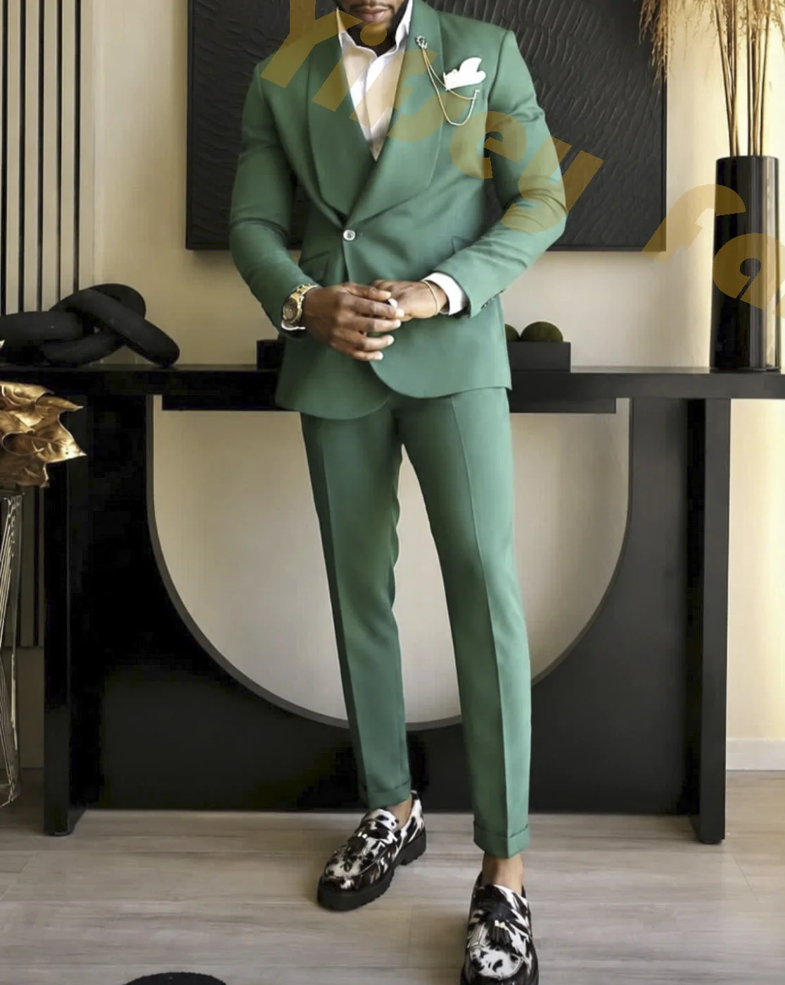 Fashion Men's Suit Slim Fit Bridegroom Tuxedos Wedding Wear for Man Tailor Made 2 Pieces Smart Business Blazer (Jacket + Pants)
Fashion Men's Suit Slim Fit Bridegroom Tuxedos Wedding Wear for Man Tailor Made 2 Pieces Smart Business Blazer (Jacket + Pants)
