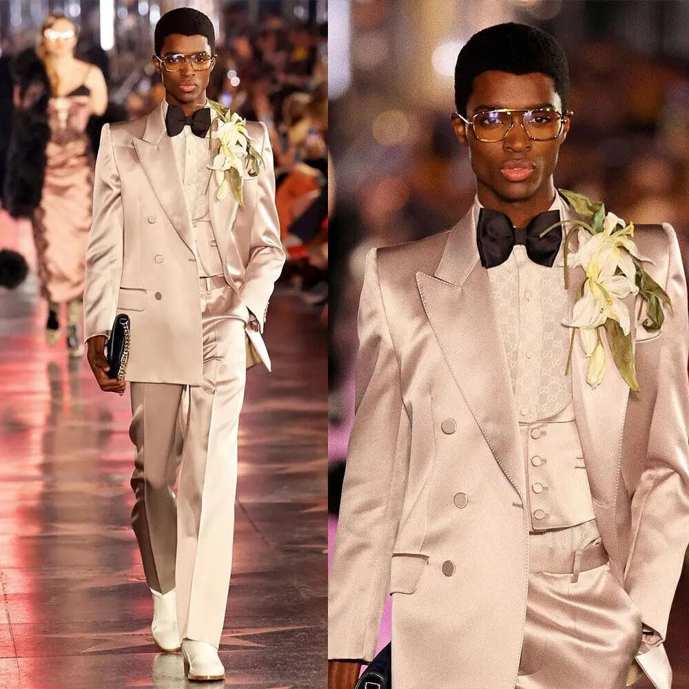Custom fashion prom shiny light pink satin suits for men wedding formal groom party Tailcoat male trajes de hombre costume homme
Custom fashion prom shiny light pink satin suits for men wedding formal groom party Tailcoat male trajes de hombre costume homme