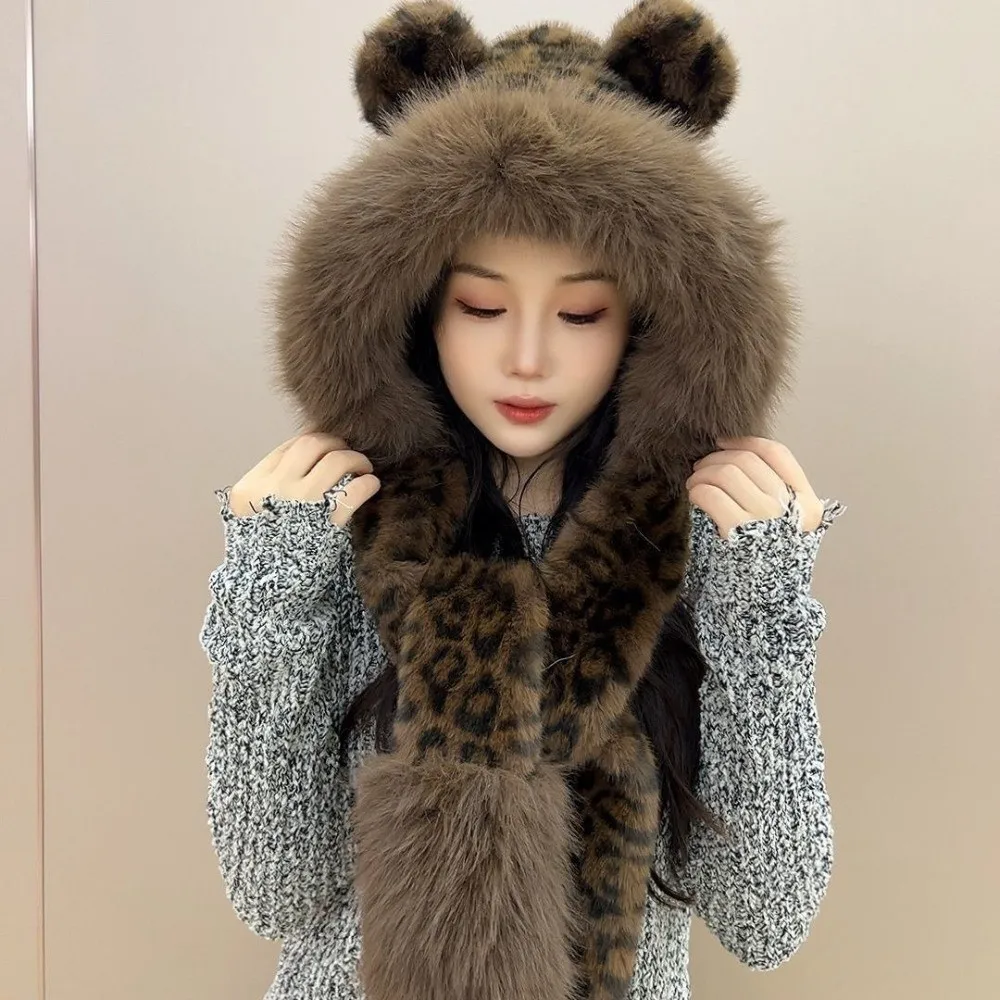 Cute 2-in-1 Leopard Print Hooded Scarf Windproof Ear Protection Winter Hat Scarf Soft Thickened Scarf for Women
Cute 2-in-1 Leopard Print Hooded Scarf Windproof Ear Protection Winter Hat Scarf Soft Thickened Scarf for Women